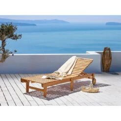 Beliani Tuinligstoel PIETRALUNGA - Lichte Houtkleur Acaciahout -Tuinmeubels Winkel 685fc62a6a424f23b5eebc06af133841