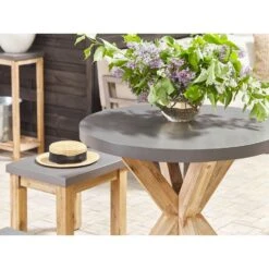 Beliani Eettafel OLBIA - Grijs Vezelcement -Tuinmeubels Winkel 7ea6331004944f34823aef67535bd929